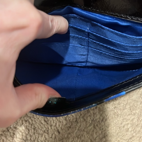 Multicolor Crossbody Bag - Picture 4 of 12